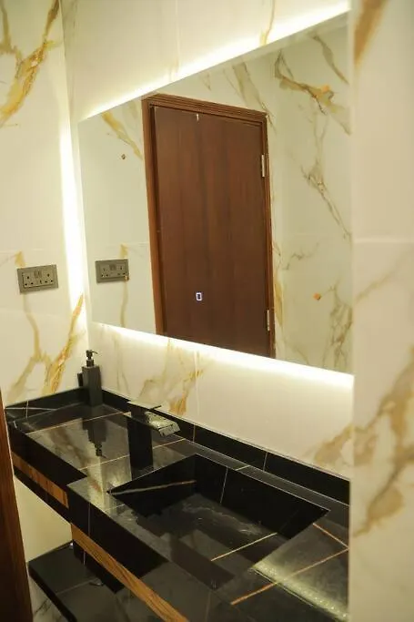 Stunning Seaview Elite Residence Dubai Marina Apartment